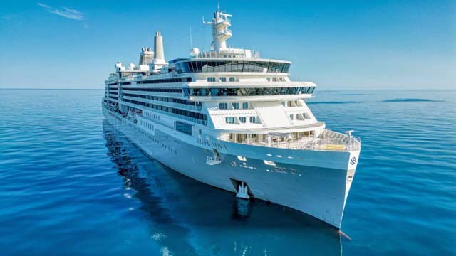 CRUISE SHIP WITH ZERO PORT EMISSIONS BEGINS SERVICE - Clean Shipping ...