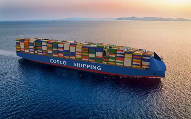 14000 TEU boxship (Cosco)