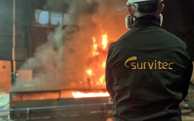 Methanol fire (Survitec)