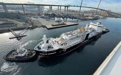 FIRST SHIP-TO-SHIP LNG TRANSFER IN CANADA